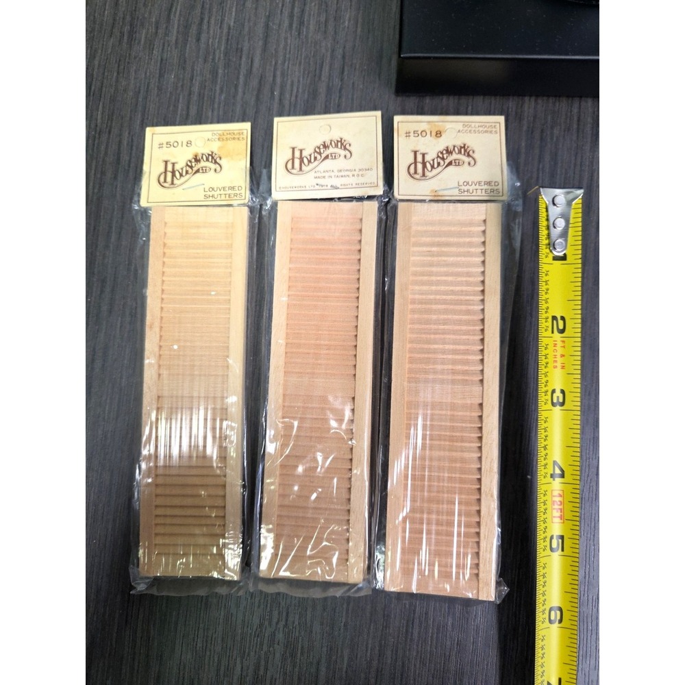 Houseworks Dollhouse Louvered Shutters #5018 3 Pairs New in Package‎ Minature